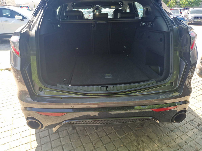 Foto Alfa Romeo Stelvio 16