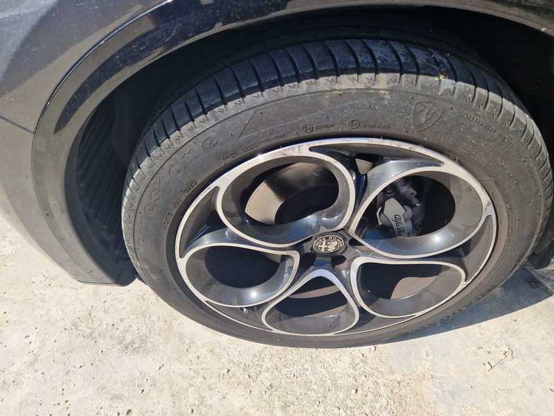 Foto Alfa Romeo Stelvio 22