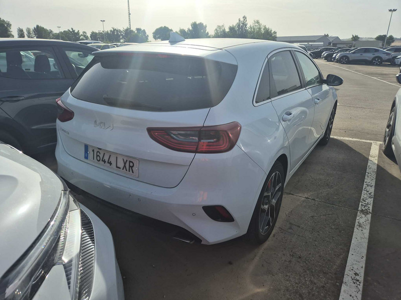 Foto Kia Cee'd Ceed 1.0 T-GDI Eco-Dynamics Tech 120 3