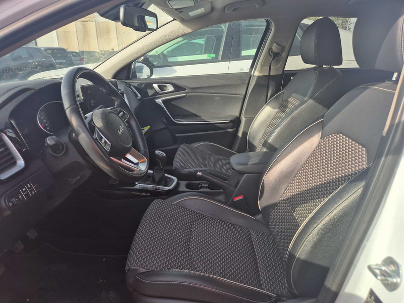 Foto Kia Cee'd Ceed 1.0 T-GDI Eco-Dynamics Tech 120 12