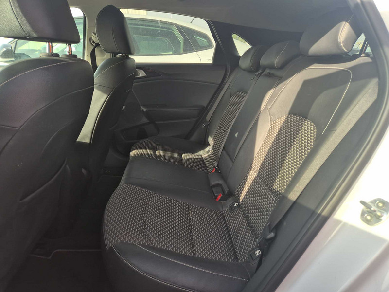 Foto Kia Cee'd Ceed 1.0 T-GDI Eco-Dynamics Tech 120 13