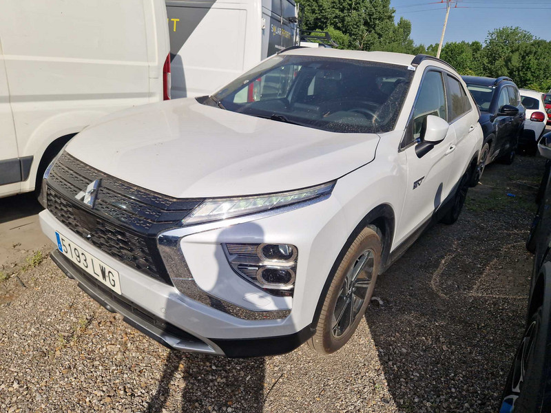 Mitsubishi Eclipse Cross PHEV Kaiteki 4WD