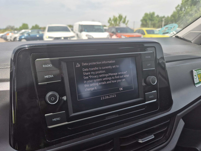 Foto Volkswagen T-Roc 8
