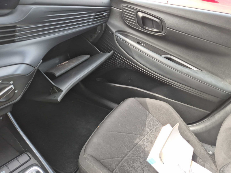 Foto Hyundai BAYON 11