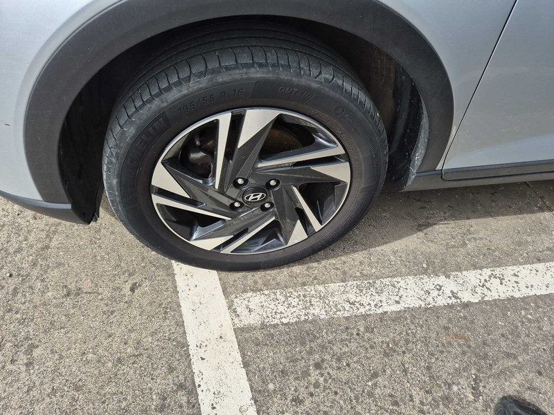 Foto Hyundai BAYON 21