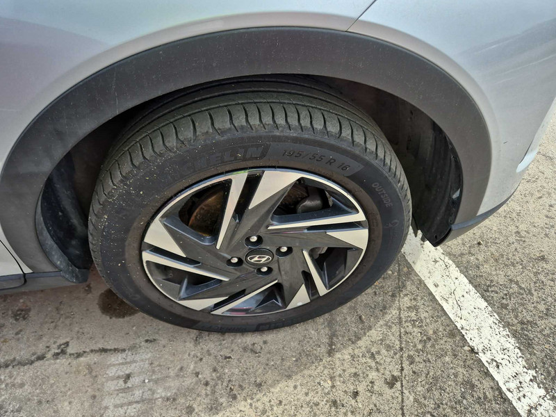 Foto Hyundai BAYON 24