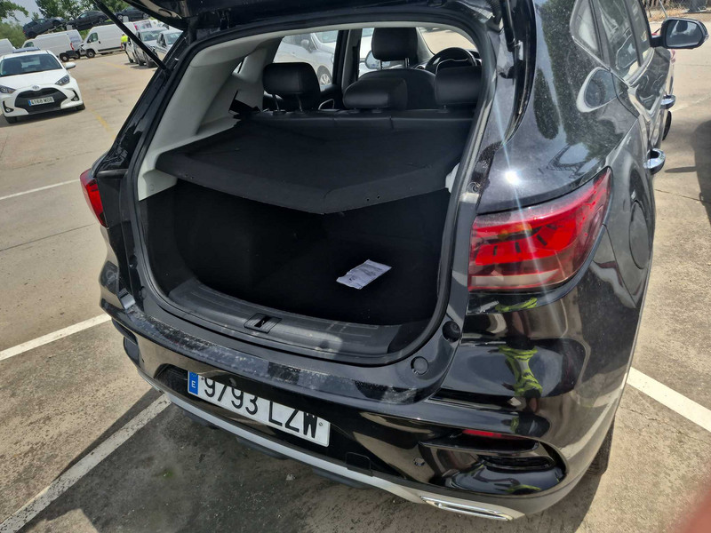 Foto MG MG ZS ZS 1.0 T-GDI Luxury 82kW 16