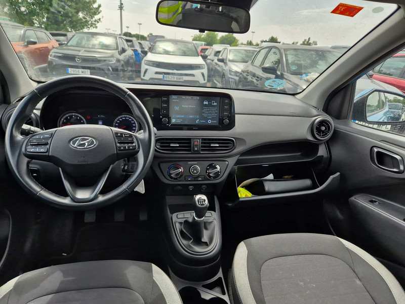 Foto Hyundai i10 13