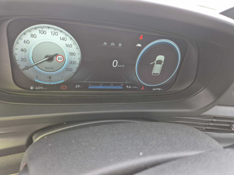 Foto Hyundai BAYON 9