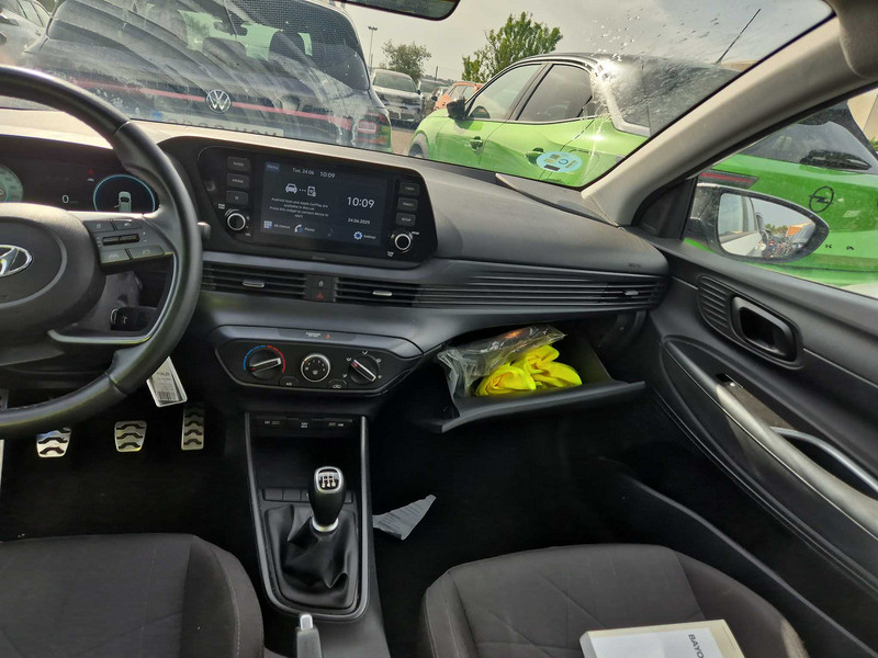 Foto Hyundai BAYON 13