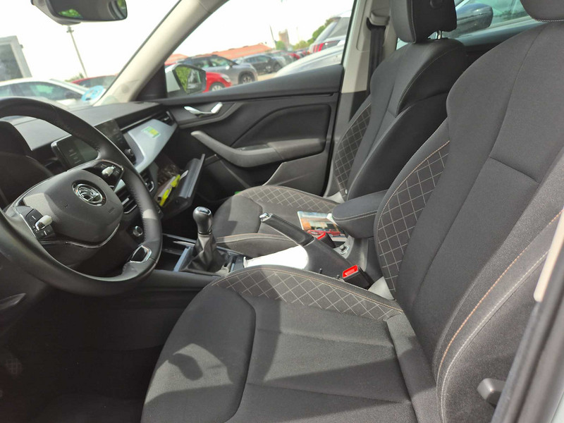 Foto Skoda Kamiq 11